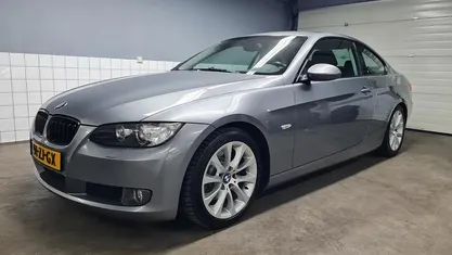 Grijs Gebruikt 2008 BMW 325 Coupé | € 6.590 (Super prijs)