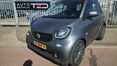Grijs Gebruikt 2018 Smart ForTwo Electric Drive Passion Hatchback | € 10.495 (Eerlijke prijs)