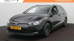 Zwart Gebruikt 2022 VW Golf VIII Highline Stationwagen | € 28.900 (Eerlijke prijs)