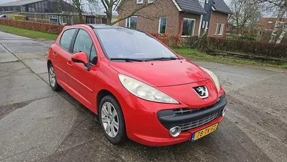 Occasion Peugeot 207 109 PK (80 kW) 2007 Rood Hatchback