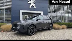 Gebruikt 2025 Peugeot e-5008 Avantage SUV | € 51.315 (Eerlijke prijs)