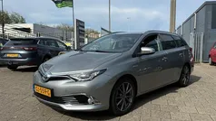 Grijs Gebruikt 2015 Toyota Auris Touring Sports Stationwagen | € 12.499 (Eerlijke prijs)