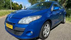 Blauw Gebruikt 2011 Renault Mégane III Dynamique Hatchback | € 2.750 (Super prijs)