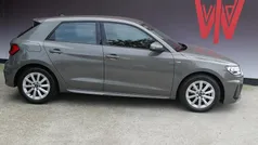 Grijs, metallic lak Gebruikt 2024 Audi A1 Sportback S-Line Hatchback | € 27.900 (Goede deal)