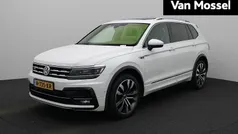 Wit Gebruikt 2020 VW Tiguan Highline SUV | € 33.400 (Eerlijke prijs)