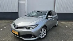 Gebruikt 2018 Toyota Auris Plus Hatchback | € 17.450 (Eerlijke prijs)