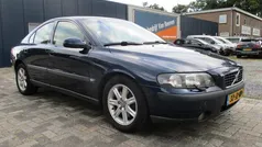 Blauw Gebruikt 2002 Volvo S60 Sedan | € 2.950 (Eerlijke prijs)