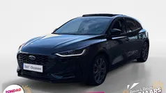Zwart Gebruikt 2023 Ford Focus ST-Line Hatchback | € 22.935 (Eerlijke prijs)
