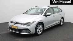 Grijs Gebruikt 2022 VW Golf VIII Life Stationwagen | € 20.400 (Eerlijke prijs)