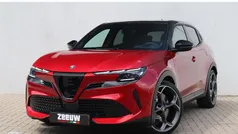 Rood Gebruikt 2025 Alfa Romeo Junior Veloce SUV | € 39.450 (Eerlijke prijs)