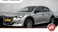 Grijs Gebruikt 2022 Peugeot e-208 Allure Hatchback | € 18.425 (Eerlijke prijs)