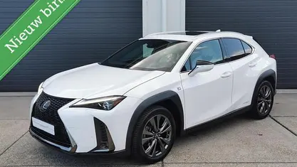 Occasion Lexus UX 250h Sport Line 184 PK (135 kW) 2019 Wit SUV