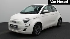 Wit Gebruikt 2022 Fiat 500e Icon Hatchback | € 17.900 (Eerlijke prijs)