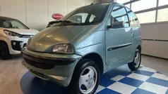 Gebruikt 2005 Ligier Nova Hatchback | € 3.945