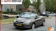 Bruin Gebruikt 2010 Ford Focus Titanium Cabriolet | € 5.750 (Eerlijke prijs)