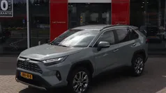 Groen Gebruikt 2023 Toyota RAV4 Hybrid Executive SUV | € 43.900 (Eerlijke prijs)