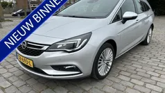Grijs Gebruikt 2017 Opel Astra Innovation Stationwagen | € 9.950 (Super prijs)