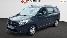 Grijs Gebruikt 2017 Dacia Lodgy Lauréate MPV | € 10.950 (Eerlijke prijs)