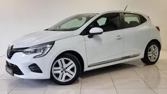 Wit Gebruikt 2020 Renault Clio V Zen Hatchback | € 12.240 (Eerlijke prijs)
