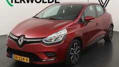 Rood Gebruikt 2018 Renault Clio IV Zen Hatchback | € 11.545 (Eerlijke prijs)