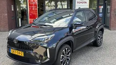 Zwart Gebruikt 2024 Toyota Yaris Cross Edition SUV | € 29.339 (Eerlijke prijs)