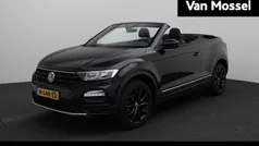 Gebruikt 2021 VW T-Roc Cabriolet Style Cabriolet | € 29.900 (Goede deal)