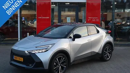 Occasion 2025 Toyota C-HR Executive SUV | € 38.900 (Goede deal)
