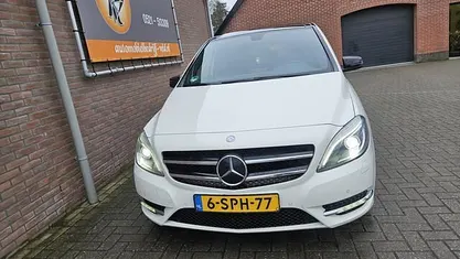 Occasion Mercedes B200 Ambition 157 PK (115 kW) 2013 Wit (metallic) MPV