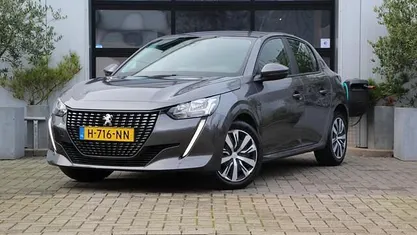 Gebruikt 2020 Peugeot 208 Active Hatchback | € 12.985 (Eerlijke prijs)