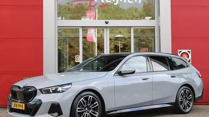 Occasion 2025 BMW 520 M Sport Stationwagen | € 60.995 (Goede deal)