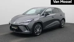 Grijs Gebruikt 2023 MG MG4 EV Luxury Hatchback | € 23.495 (Eerlijke prijs)