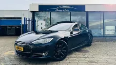Blauw Gebruikt 2014 Tesla Model S Hatchback | € 18.950 (Eerlijke prijs)