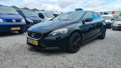 Zwart Gebruikt 2013 Volvo V40 Summum Stationwagen | € 4.250 (Super prijs)