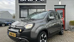 Grijs, metallic lak Gebruikt 2020 Fiat Panda Cross Cross Hatchback | € 10.950 (Eerlijke prijs)