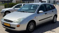 Gebruikt 2001 Ford Focus Ghia Hatchback | € 499 (Goede deal)