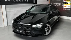 Zwart Gebruikt 2022 Mercedes CLA250e AMG Sedan | € 34.950 (Goede deal)