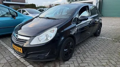 Occasion 2008 Opel Corsa Sport Hatchback | € 1.999 (Eerlijke prijs)