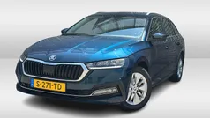 Blauw Gebruikt 2023 Skoda Octavia Business Line Stationwagen | € 26.450 (Eerlijke prijs)
