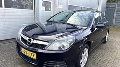 Blauw (metallic) Gebruikt 2006 Opel Vectra GTS Business Hatchback | € 2.495 (Eerlijke prijs)