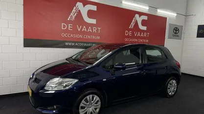 Blauw Gebruikt 2008 Toyota Auris Sol Hatchback | € 5.250 (Eerlijke prijs)