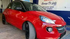 Rood Gebruikt 2015 Opel Adam Glam Hatchback | € 8.799 (Eerlijke prijs)
