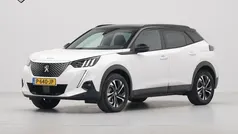 Wit, metallic lak Gebruikt 2021 Peugeot e-2008 GTi SUV | € 16.740 (Goede deal)