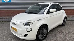 Gebruikt 2023 Fiat 500e Icon Hatchback | € 15.450 (Eerlijke prijs)