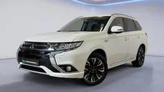 Wit Gebruikt 2015 Mitsubishi Outlander Instyle SUV | € 12.750 (Eerlijke prijs)