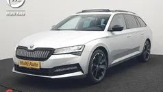 Zilver Gebruikt 2021 Skoda Superb SportLine Stationwagen | € 28.740 (Eerlijke prijs)