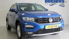 Blauw Gebruikt 2020 VW T-Roc Business SUV | € 20.634 (Goede deal)