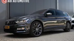 Grijs Gebruikt 2019 VW Passat Highline Stationwagen | € 20.945 (Eerlijke prijs)