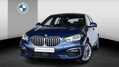 Blauw Gebruikt 2022 BMW 118 Basis Hatchback | € 27.995 (Eerlijke prijs)