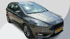 Grijs Gebruikt 2018 Ford Focus ST-Line Stationwagen | € 13.950 (Super prijs)