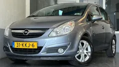 Gebruikt 2009 Opel Corsa Enjoy Hatchback | € 1.495 (Goede deal)